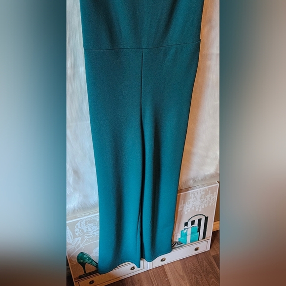 Suzy Shier Sash-Belt Tall Sleeveless Jumpsuit - Picture 3 of 8